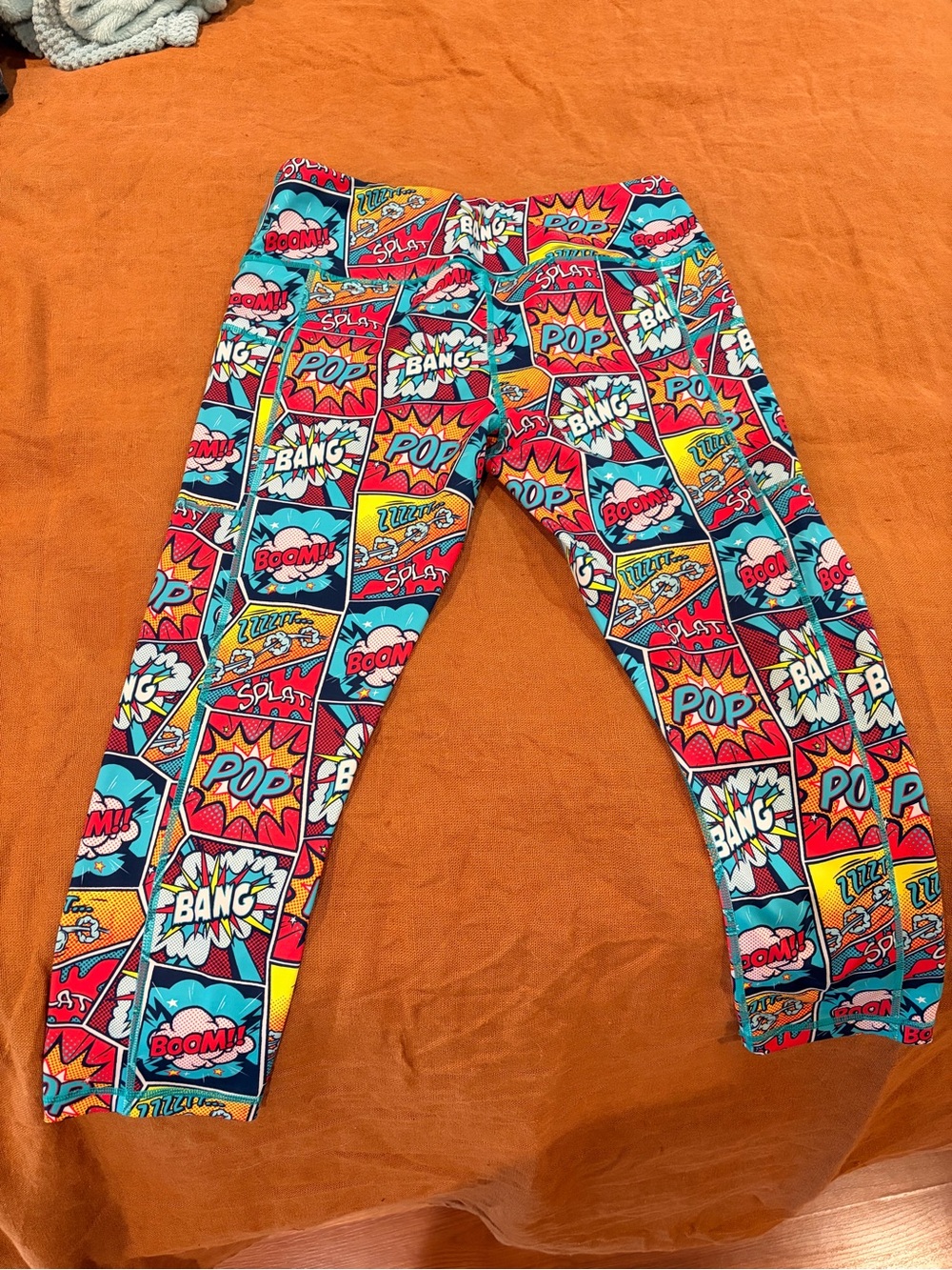 Constantly Varied Comic Pop Graphic Leggings - Vibrant Multicolor